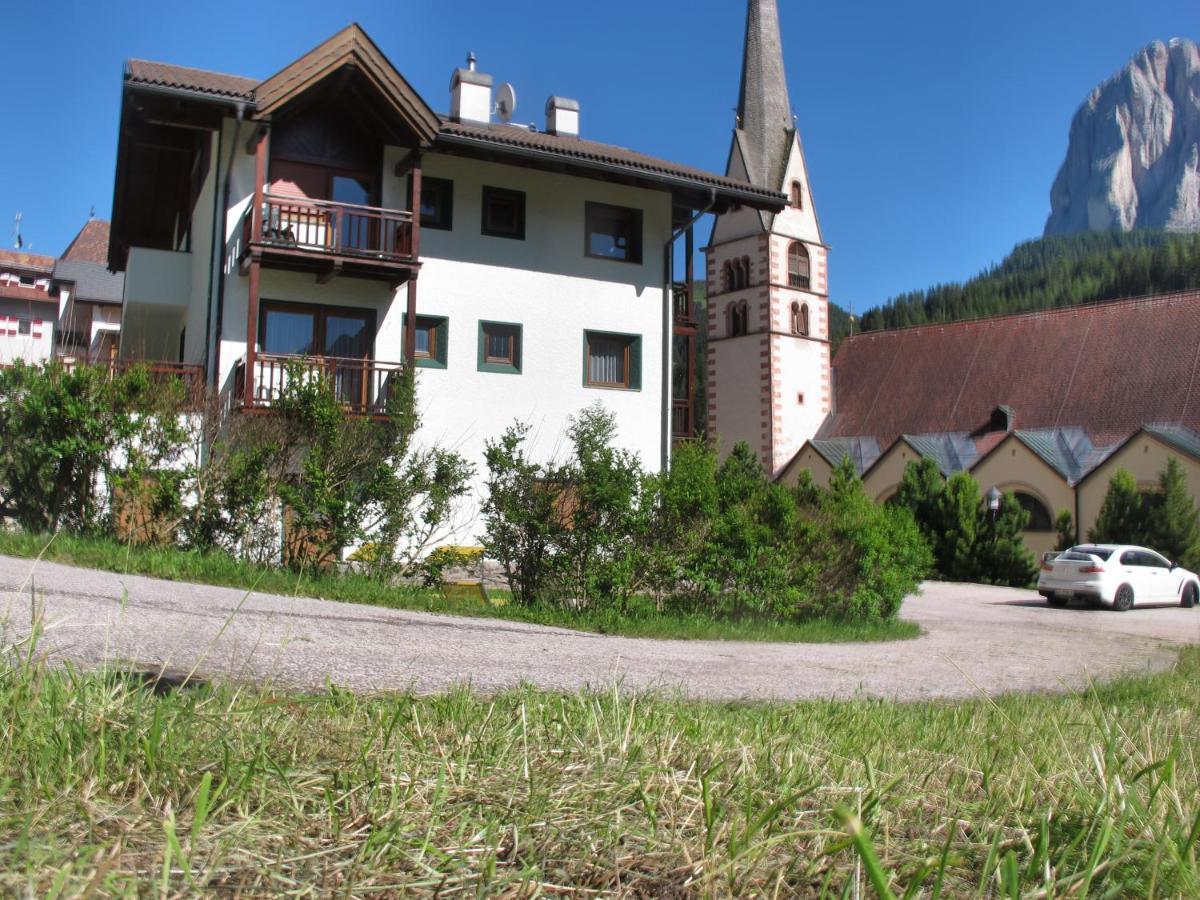 Villa Ula Verda- Apartments Marianna Santa Cristina Val Gardena Exterior photo